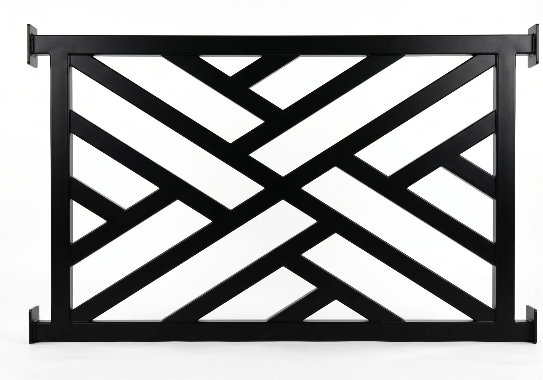 Chippendale railing — diagonal geometric pattern